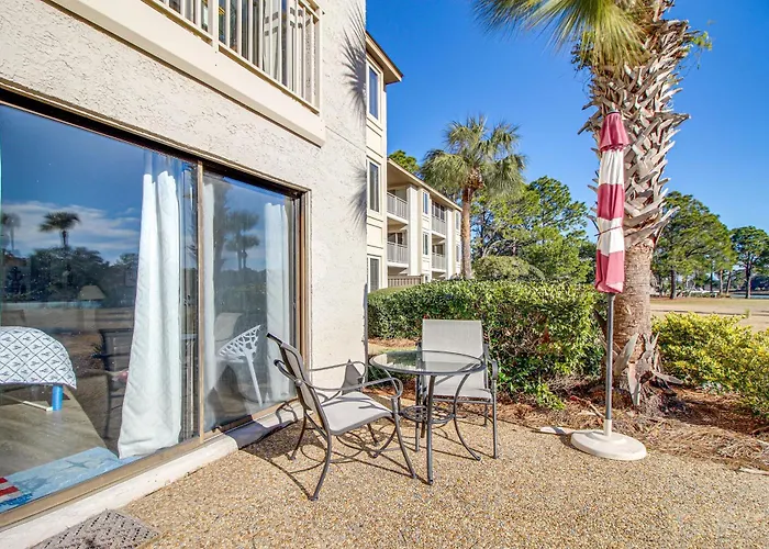 Hilton Head Island Studio W/ Patio: Walk To Beach!