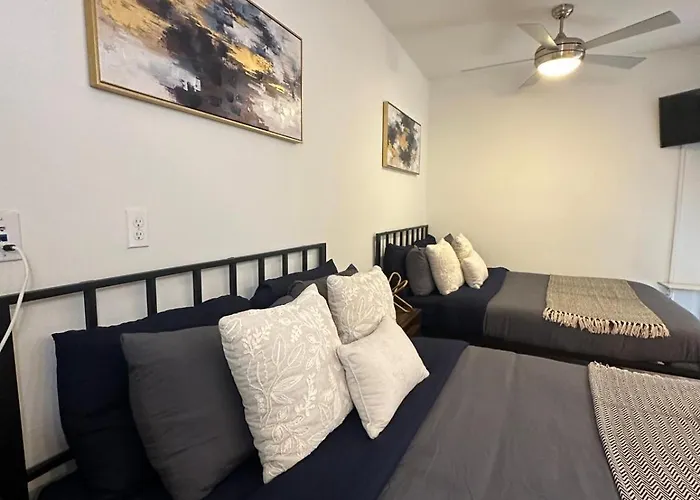 Hollywood Universal Studios Apartment Free Parking