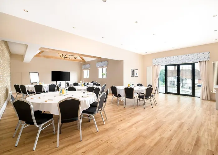 Voco Lythe Hill Hotel & Spa By Ihg