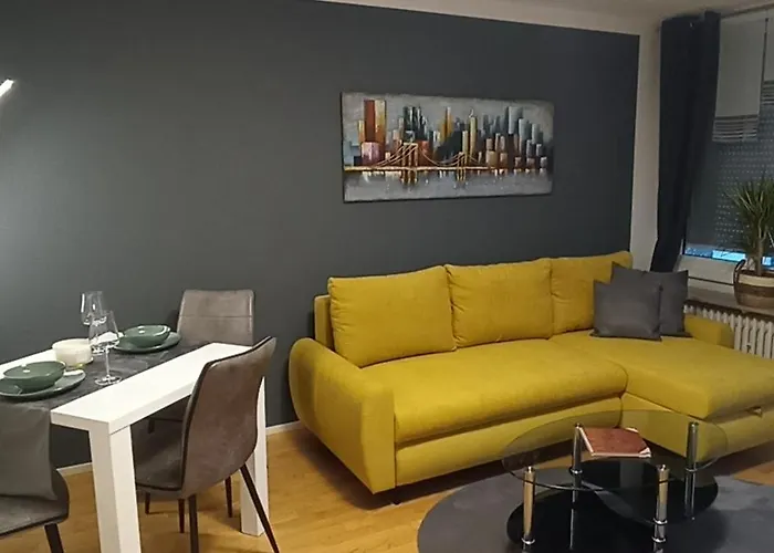 Gemütliches helles Apartment mit Balkon und Parkplatz vor der Tür im Zentrum von Bayreuth