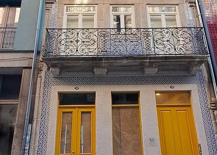 Almarela Apartments