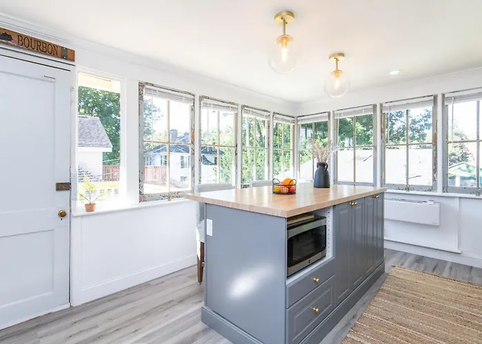 Loft On Capital - Ideally Located To Distilleries
