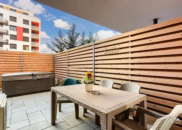 Sika Garden Apartment Arad