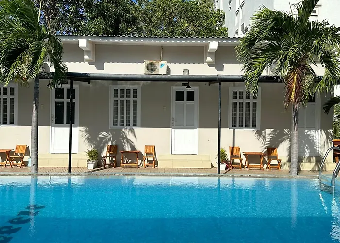 Pharos Guesthouse