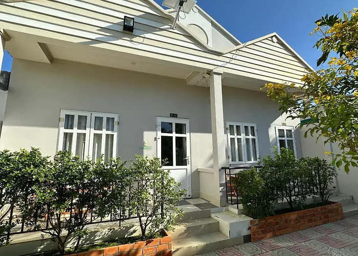 Pharos Guesthouse