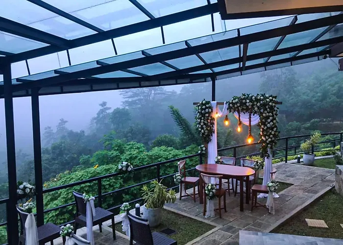 Terrace Cinnamon View