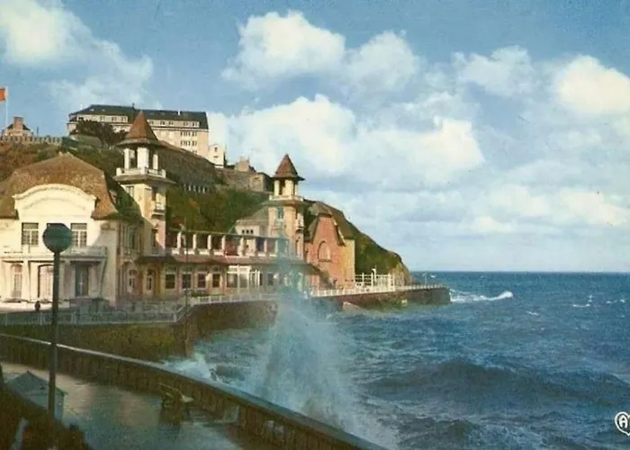 Granville : Appart. Vue Mer Proche Centre Ville