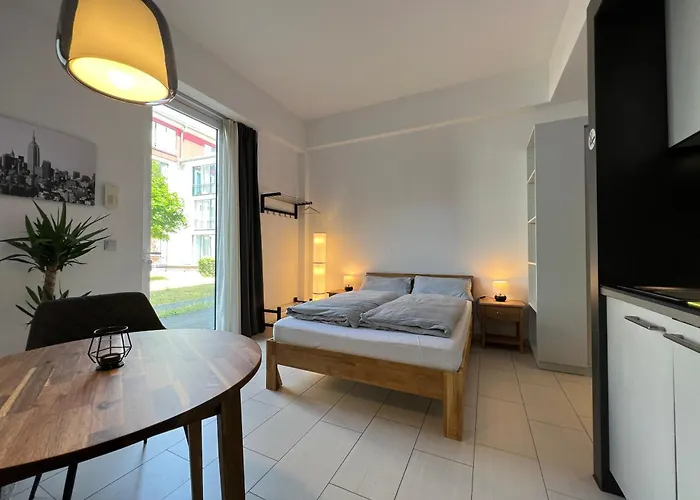 Wohnen auf Zeit - The East Apartment by Rabe, Gym, Parkplatz, Smart-TV, Netflix