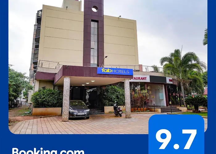 Fabhotel Prime Shahu