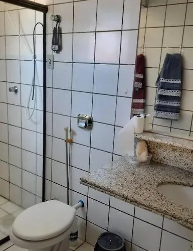 Apartamento azul no condomínio Mar de Cotovelo
