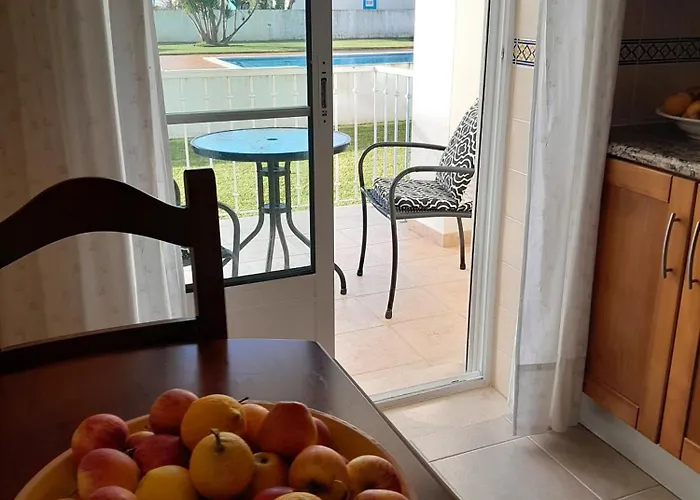 Palmeiras Apartement - T1 Com Piscina