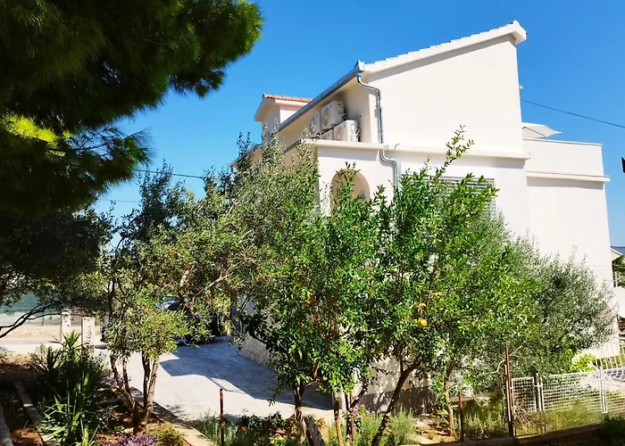 Domenico - 50 M From The Sea