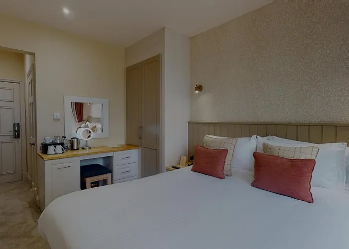Stone House Hotel