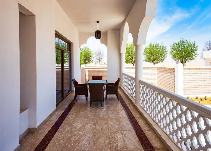 Liwa Hotel