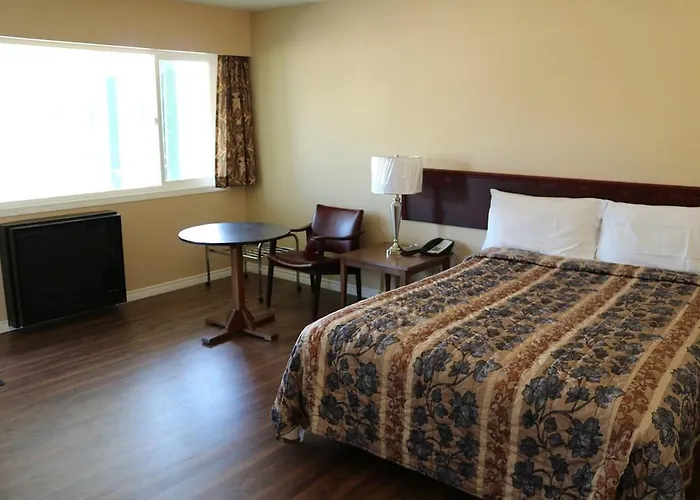 Country Squire Motel