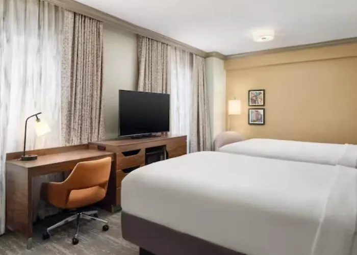 Hampton Inn & Suites New Orleans Canal St. French Quarter