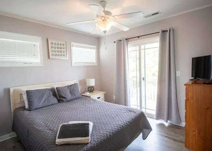 Ocean View Hot Tub Elevator 4Br 3Bath Dog Friendly