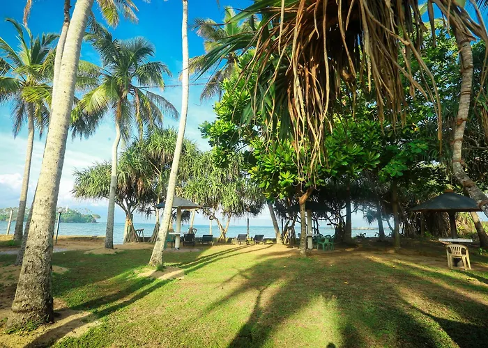 Sumadai Beach Hotel