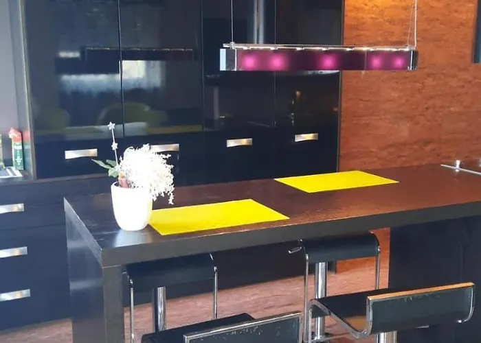 Modern Art Apartment im Zentrum Weiden
