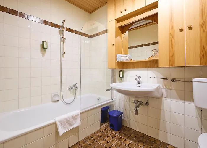 Alpina Holiday Living Zirbenstrasse