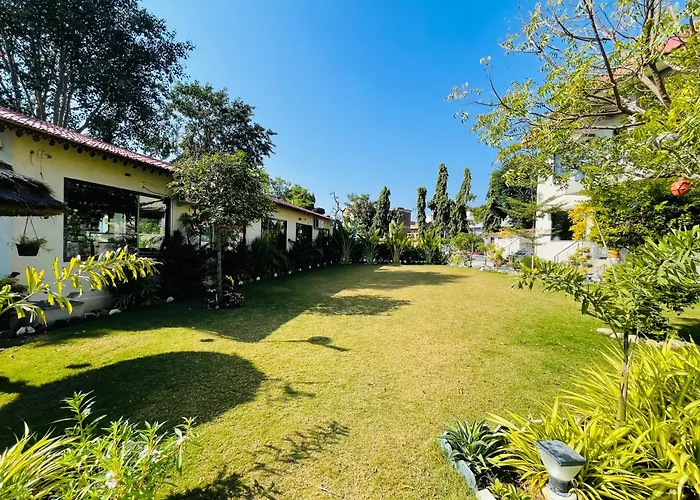 Dev Villa Resort