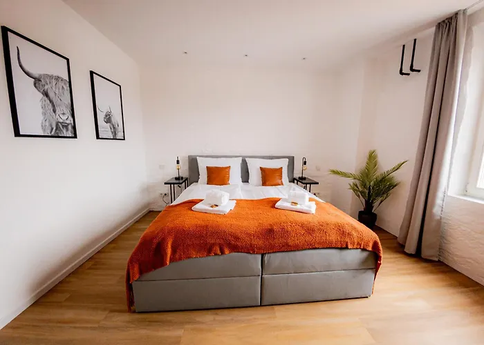 Highlight am Stadtplatz Mühldorf - C4S COME4STAY - 2 Zimmer Wohnung I bis zu 5 Gäste
