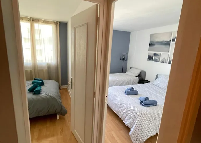 Alpes Nest -Duplex 2 Chambres 3 Lits Parking Gratuit Clim Mobile