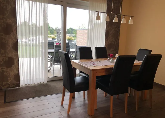 Traumhafte Ferienwohnung mit direktem Blick auf den Yachthafen