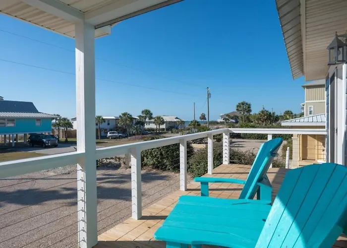 St. George Island Beach House W/ Balcony & Gulf Views