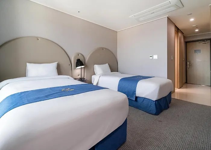 Golden Tulip Essential Namgang