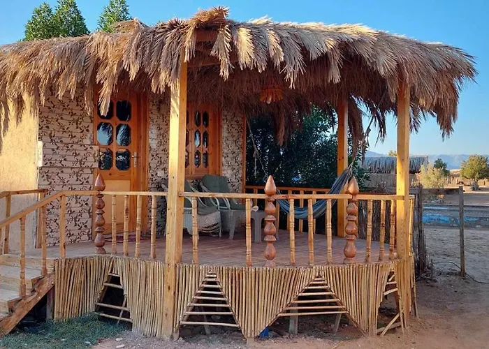 Green Beach Camp & Hotel