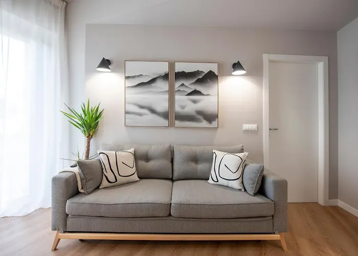 223 - Ma & Ma Luxury Apartment 1 Grande - 500Metri Da Mare E Spiaggia, Vicino Alla Baia Del Silenzio - Parcheggio Gratis Privato Incluso