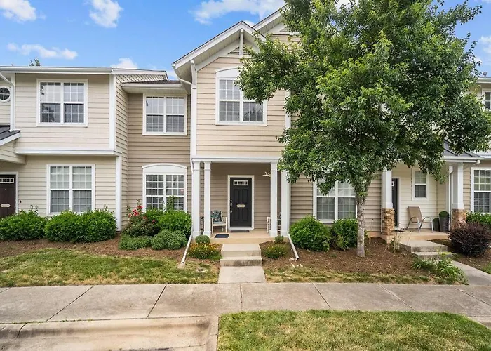Peaceful, Townhome In Hope Valley Farms