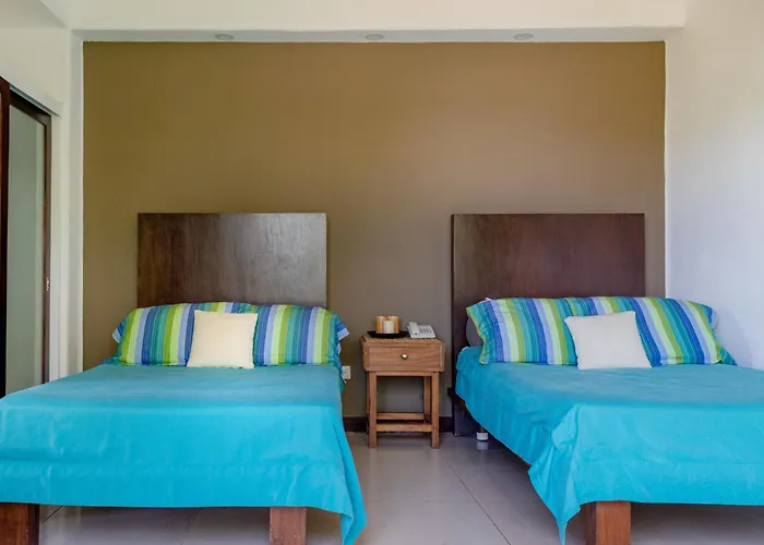 Las Flores Resort