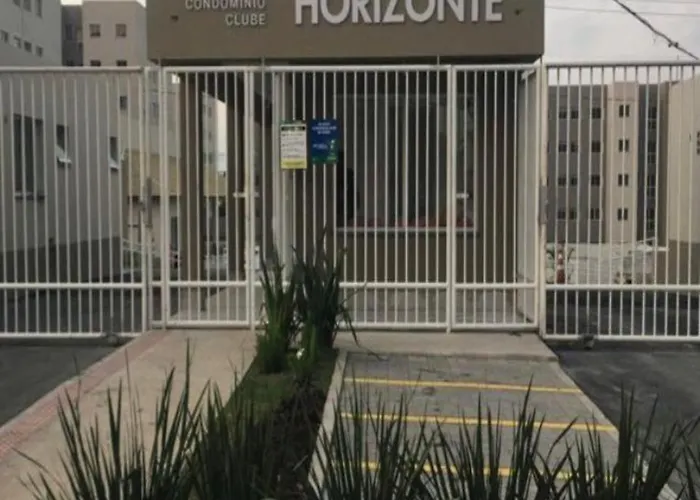 Apartamento 2 Quartos c/ Vaga de Estacionamento