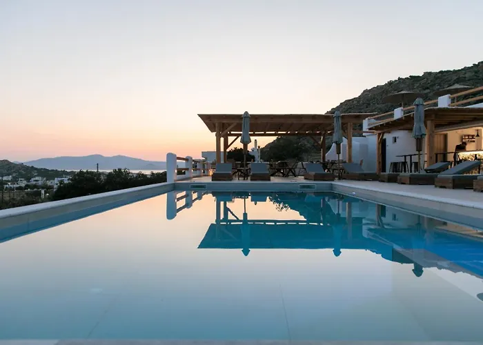 Naxos Earth Suites
