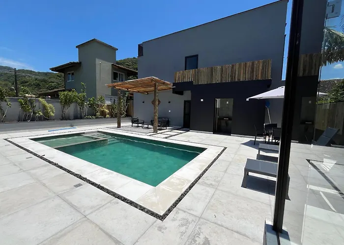 Palulu Flat Juquehy - O refúgio perfeito para casais e famílias - Área de Lazer com Piscina e Sauna - Garagem Subterrânea - Serviço de Praia
