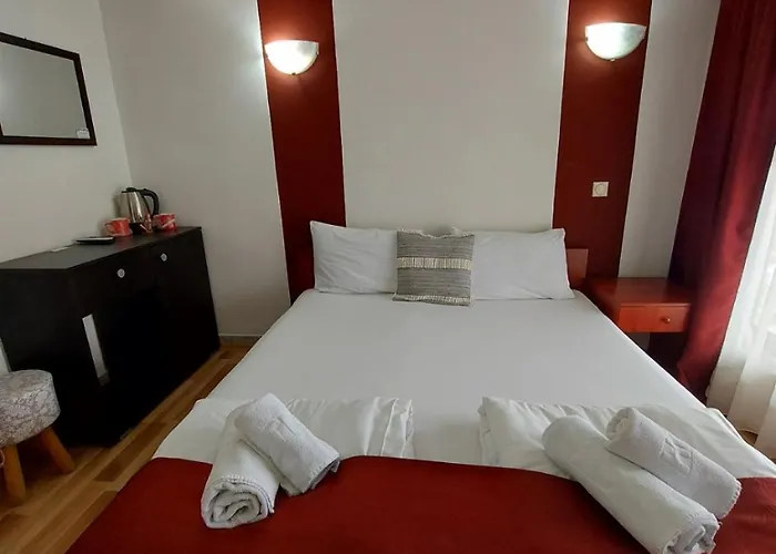 The Bulevard Hotel