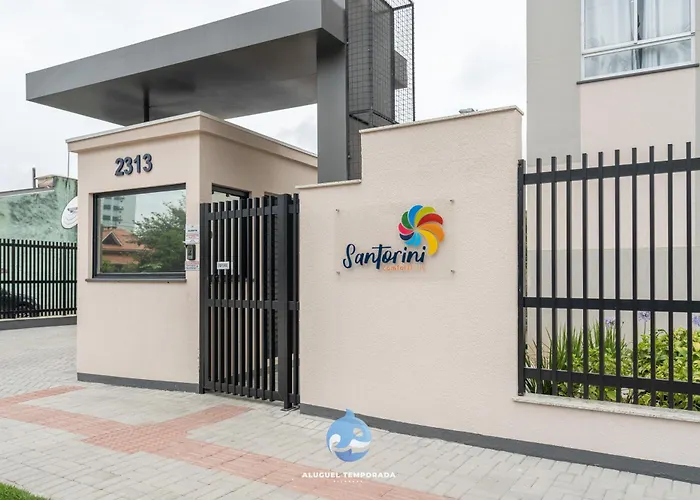 Apartamentos a150 M DA PRAIA com SACADA, WI-FI, PISCINA, PORTARIA 24h, PLAYGROUND e vaga de GARAGEM