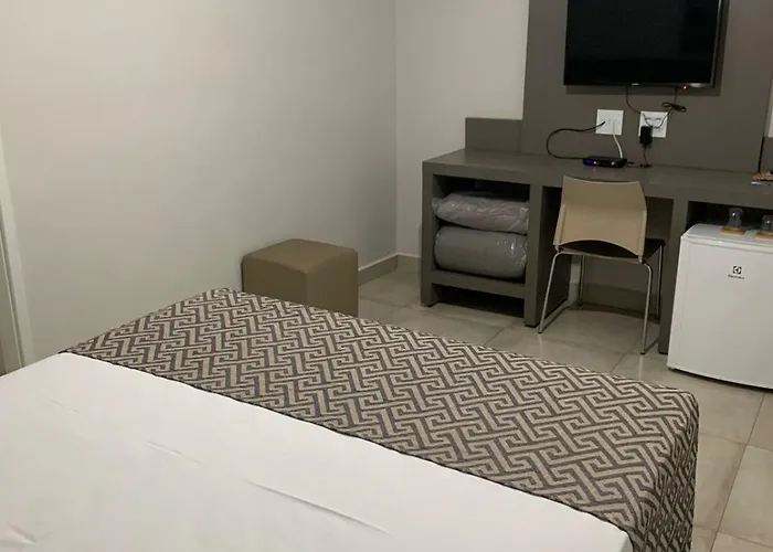 Hotel Ouro Verde