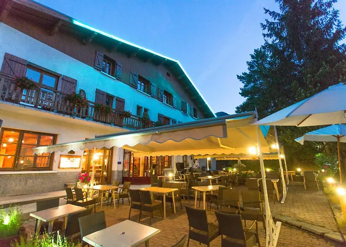 Logis Hotel Les Peupliers