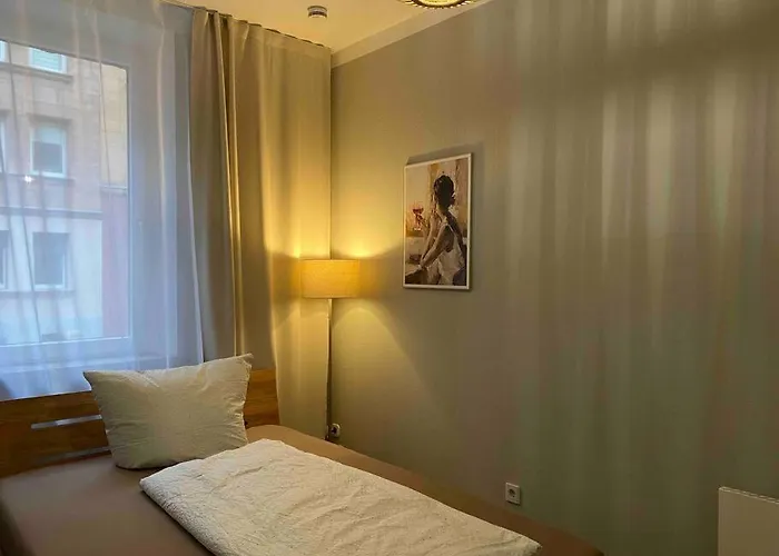 Modern Living Apartment - 3-Zimmer - Nürnberg Nord, ruhige Seitenstraße, fußläufig Straßenbahn