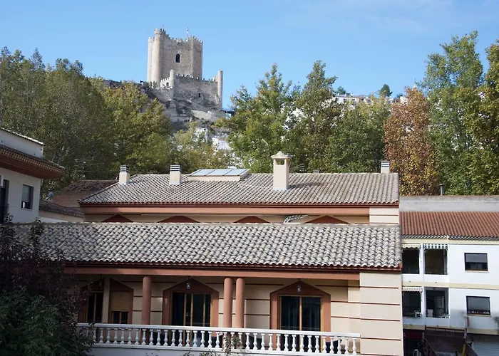 Alcala Del Jucar Hotel Pelayo