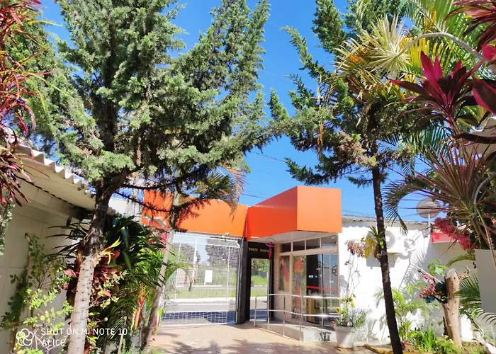 Arahra Hotel