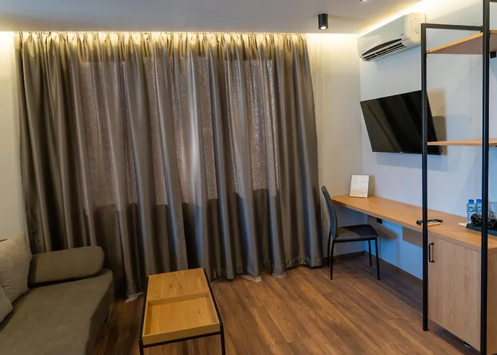 Family Hotel Pak Tam