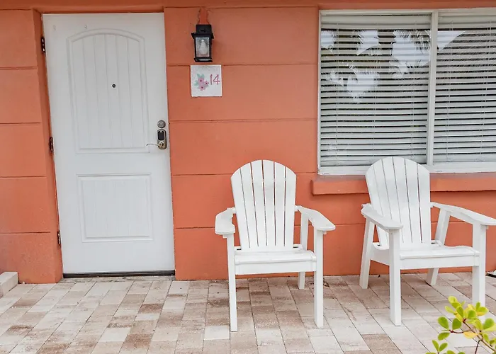 Siesta Key Beachside Villas