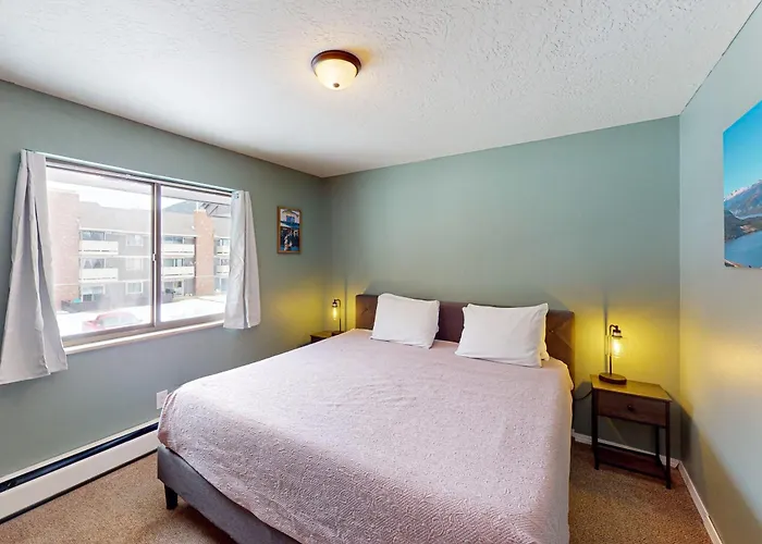 Mountian View Condo Unit S303