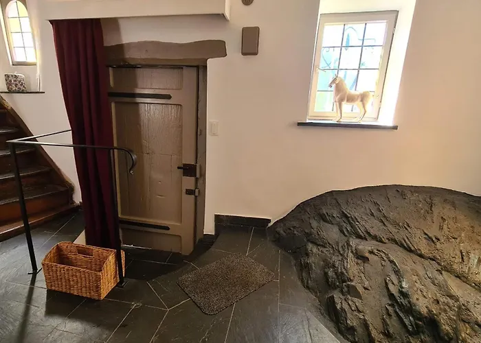Moselperle- Urlaub im historischen Fachwerkhäuschen