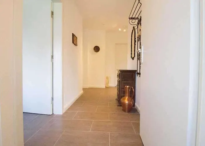 Knurrhahn, Wohnung EG, Dengler