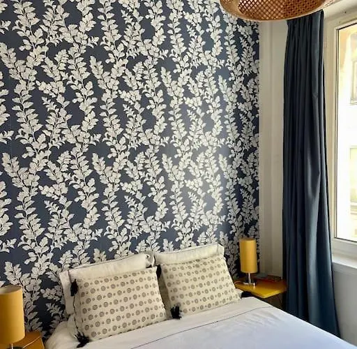 Appartement A Cote De La Plage Avec Balcon Filant